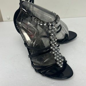 NWT Refresh Rhinestone Strappy Heels 5.5